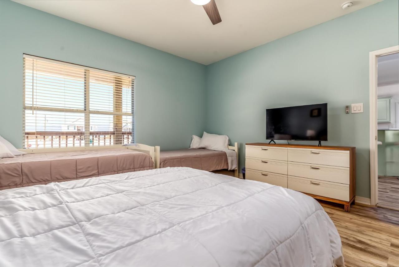 Sun Spot - True Gulf Front Private Home With Lovely Gulf Side Deck, Home Dauphin Island Exterior photo